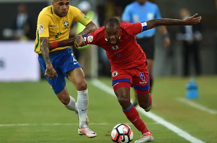 Seleção do Haiti joga contra o Brasil